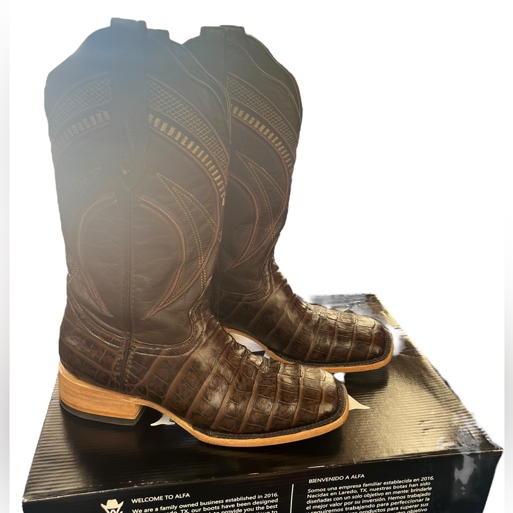 Alfa Western Wear Alligator Belly Brown Leather Boots GUC 10
